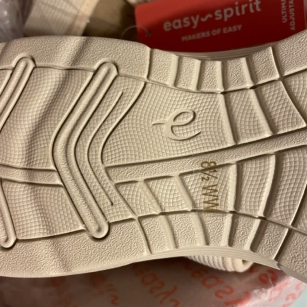 Easy Spirit Sandles